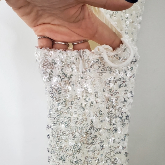 Winona Asha Sequin Mini Dress - Picture 7 of 8